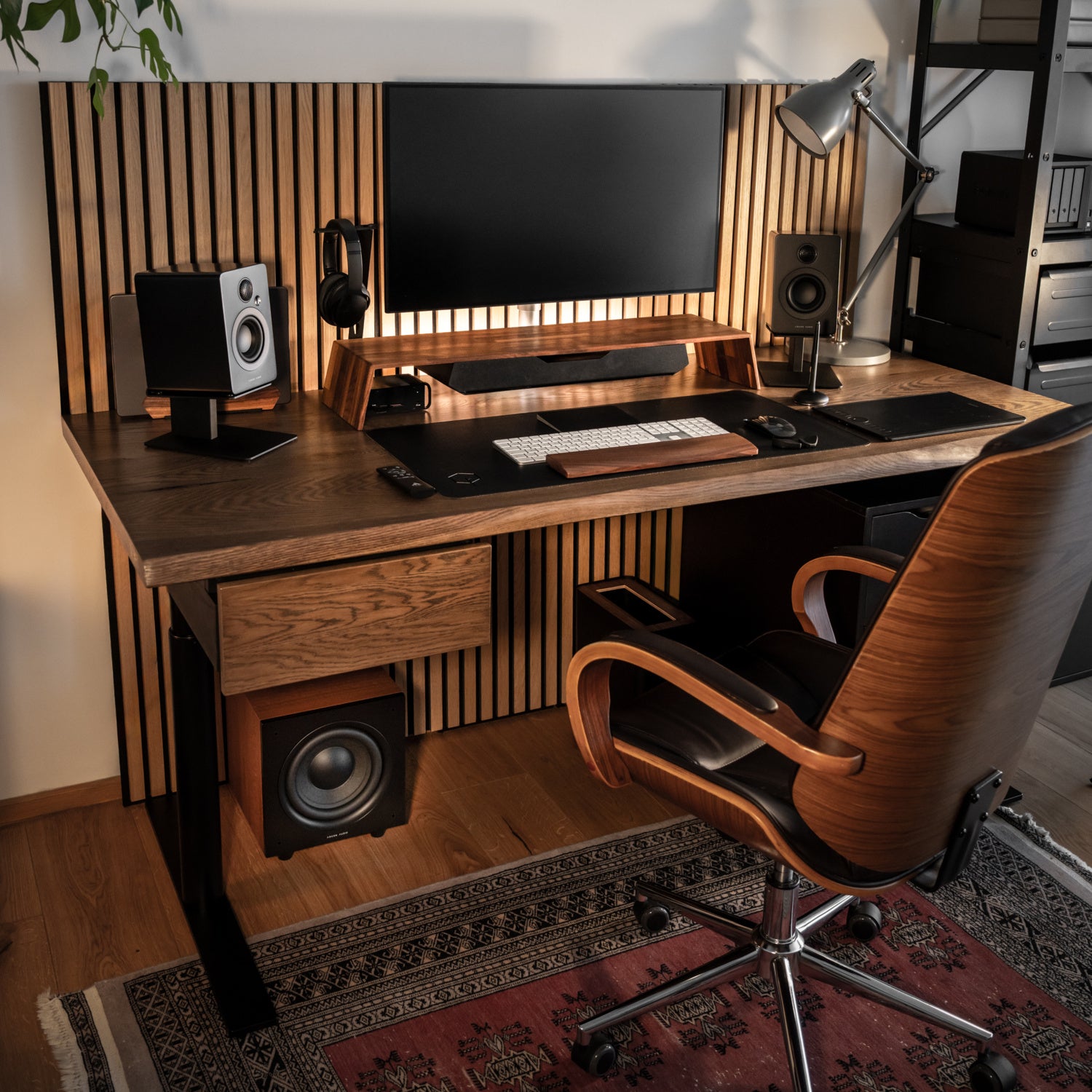 #color_walnut